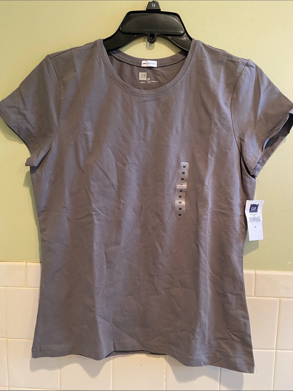 🌺 GAP Stretch Women's Short Sleeve Crewneck Tee in Gray Size Medium